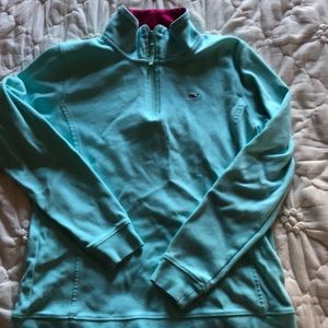 VINEYARD VINES QUATER ZIP!!